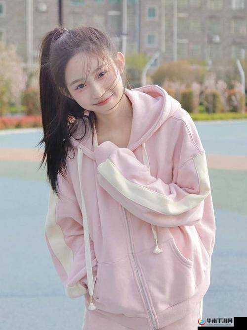年轻漂亮小 5：一个充满活力的年轻女孩
