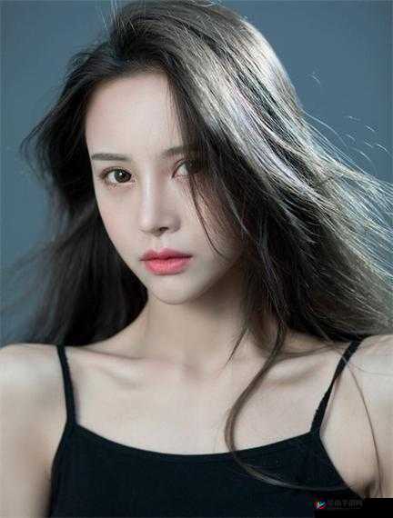 YSL 千色 T9T9T9 女主播颜值爆表：直播界的颜值巅峰
