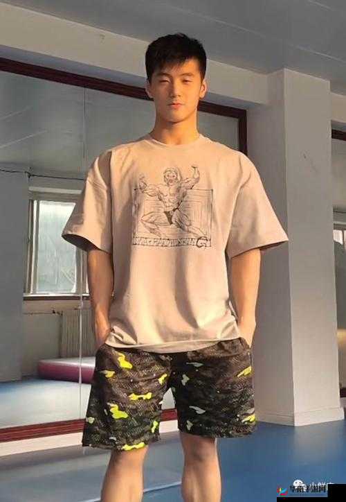 中国小鲜肉巨大 2024GARY：华语乐坛的璀璨之星