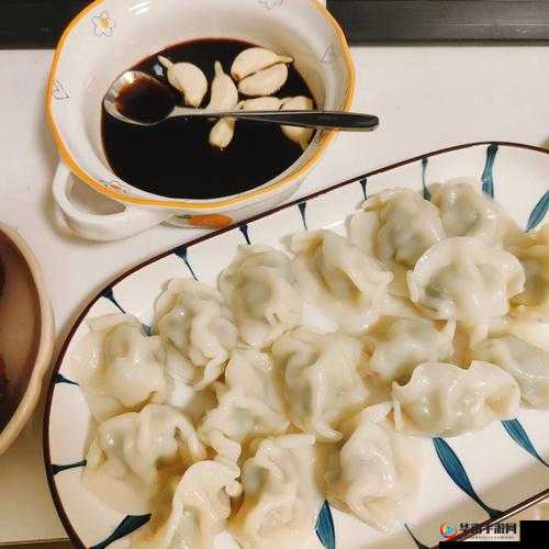 江湖悠悠三鲜饺子独特配方大揭秘，品味鲜香美味的绝佳之选