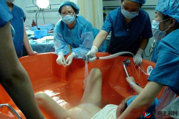 不盖被子打牌生孩子免费观看：这到底是怎么回事呢