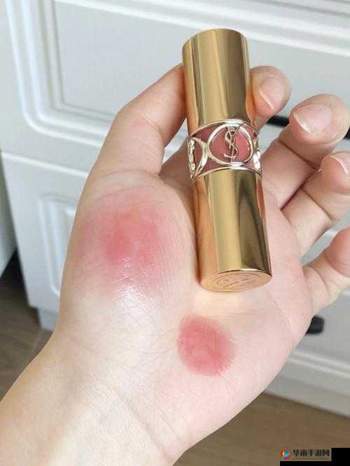 ysl 蜜桃色 neo 经典魅力新展现