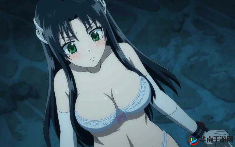 动漫美女无衣：令人心动的绝美二次元形象展现