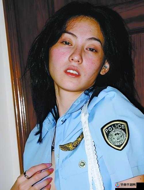 张柏芝艳图曝光：引发热议的绝美瞬间