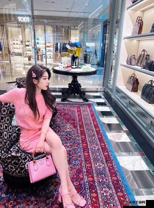 gucci 少女的时尚穿搭风格以及其独特魅力展现