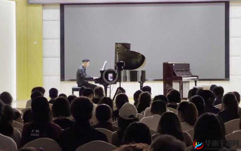 把教授按在地上做了一节课：惊世之举的课堂演绎