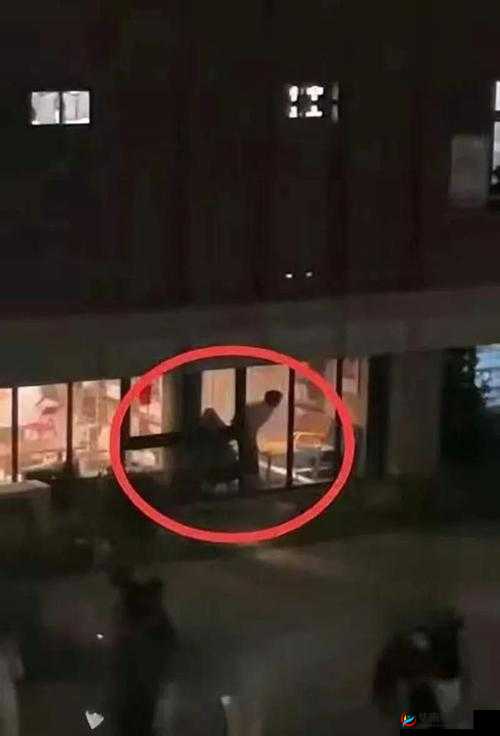 网络热点：69 男女激情互动，现场画面不忍直视
